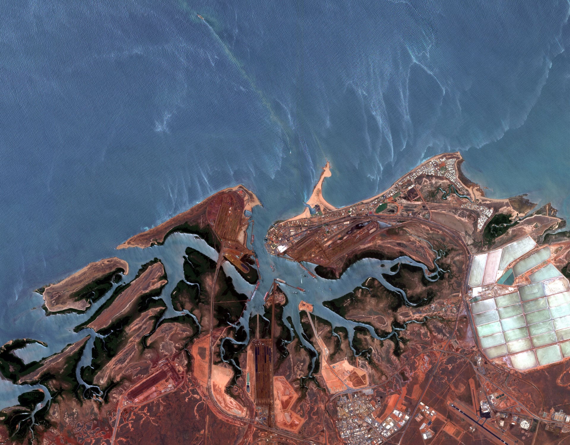 earthdaily-home-early-image-features